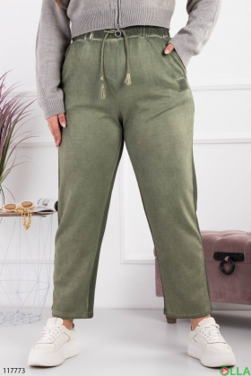 Женские зеленые спортивные брюки батал