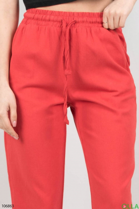 Женские красные брюки