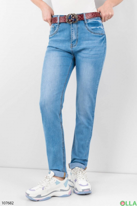 Жіночі блакитні джинси батал з ременем