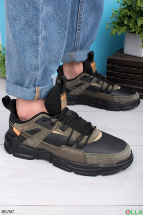 Чоловічі чорно-зелені кросівки на шнурівці