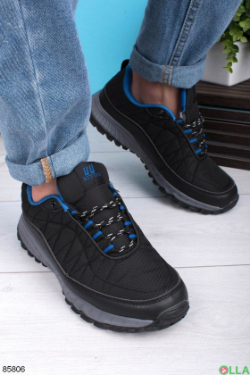 Мужские черно-синие кроссовки на шнуровке