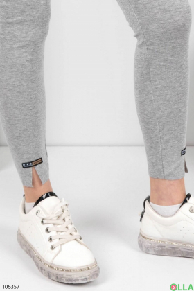 Women's gray sports leggings