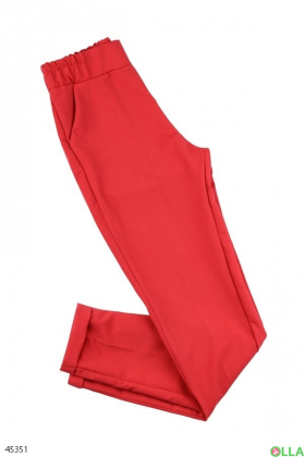 Женские брюки красного цвета