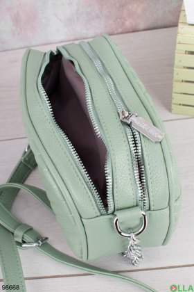 Женская зеленая сумка