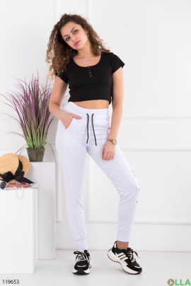 Жіночі білі спортивні брюки-джогери