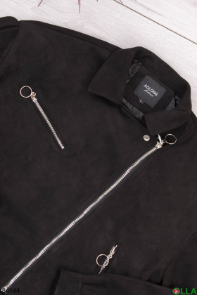 Женская черная куртка из экозамши