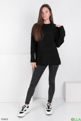 Женский зимний черный свитер