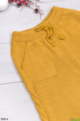 Женские желтые брюки на резинке