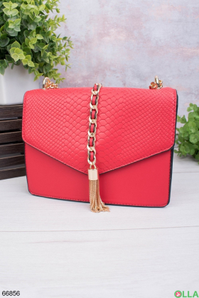 Женская красная сумка