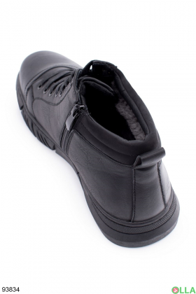 Чоловічі зимові чорні кросівки із еко-шкіри