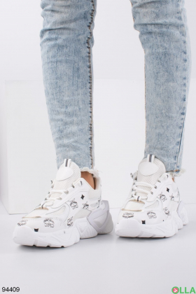 Women's white and beige sneakers