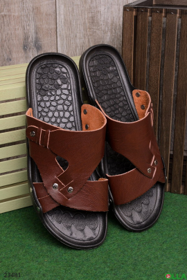 Men's brown slippers
