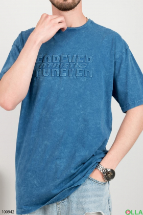 Чоловіча синя  футболка з написом
