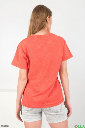 Женская красная футболка с рисунком