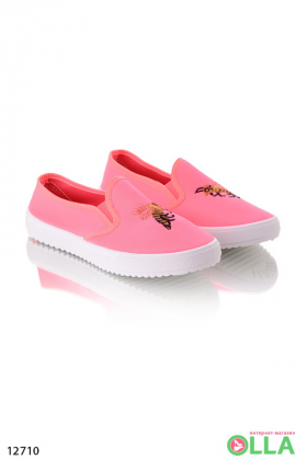 Women's sneakers with a bee