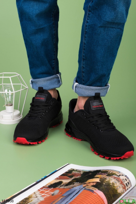 Men's black and red lace-up sneakers