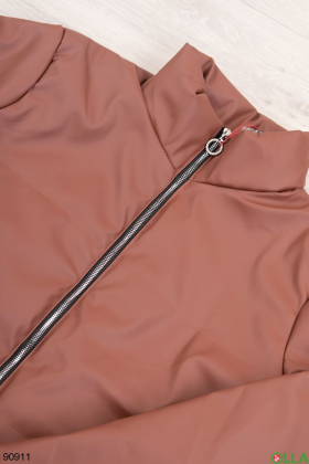 Женская коричневая куртка из эко-кожи