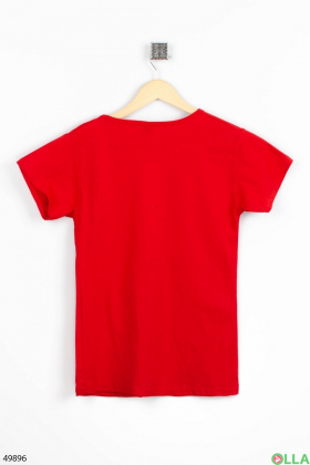 Женская красная футболка