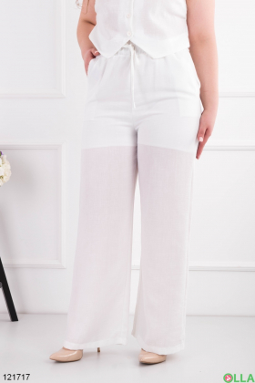 Жіночий білий комплект із жилетки та брюк
