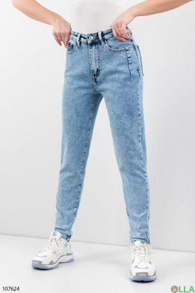 Women's blue jeans