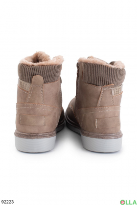 Жіночі зимові бежеві черевики з еко-шкіри
