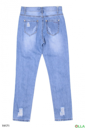 Women's jeans with holes