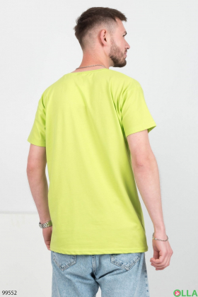 Чоловіча салатова однотонна футболка