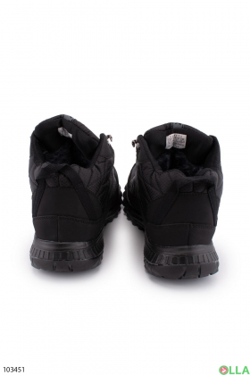 Чоловічі зимові чорні кросівки на шнурівці