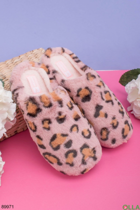 Женские розовые комнатные тапочки в леопардовый принт