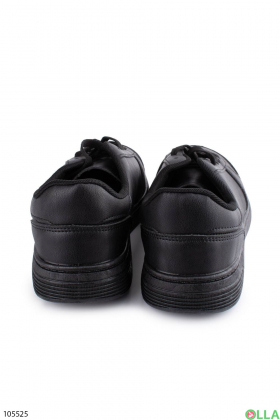 Мужские черные кроссовки