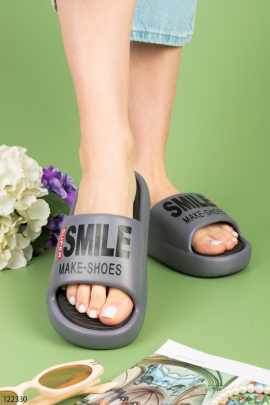 Women's gray flip-flops
