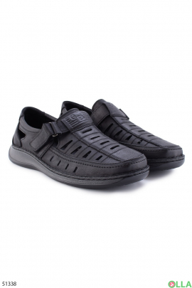 Men's black velcro shoes