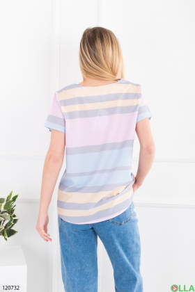 Жіноча різнокольорова футболка у смужку