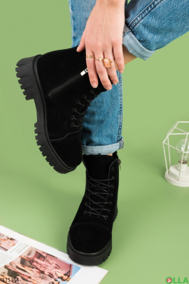 Жіночі зимові чорні черевики із еко-замші