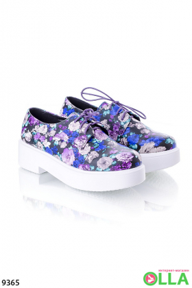 Женские туфли с цветочным принтом