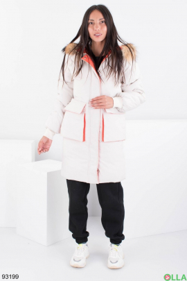 Женская зимняя белая куртка с капюшоном