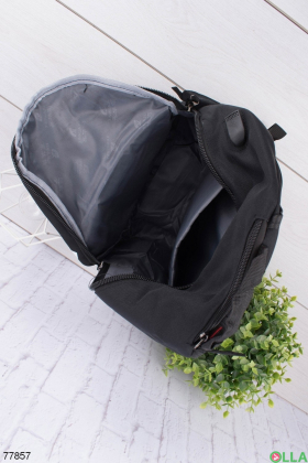 Чоловічий чорний рюкзак з принтом