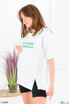 Women's white oversized t-shirt with slogan