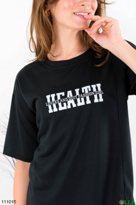 Women's black oversized t-shirt with slogan