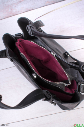 Женская черная сумка из эко-кожи