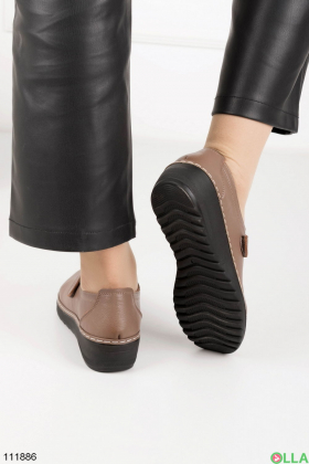 Женские бежевые туфли из эко-кожи