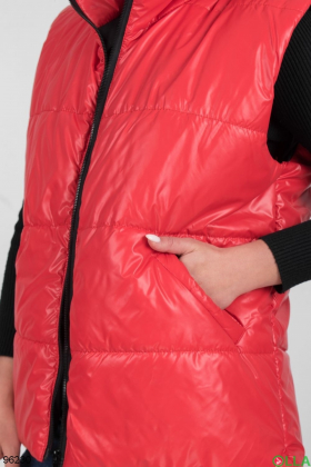 Women's red vest without a hood