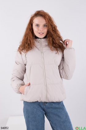 Женская светло-бежевая куртка с капюшоном