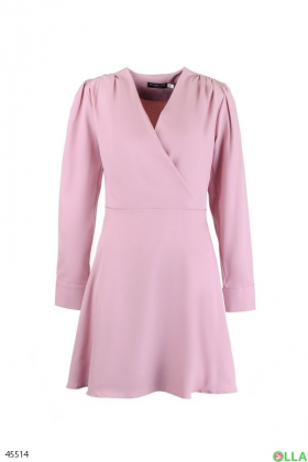 Женское платье розового цвета