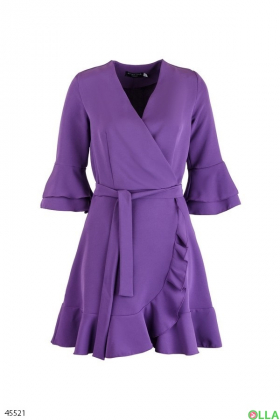 Женское платье фиолетового цвета