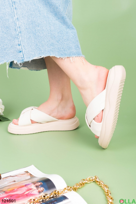 Women's milky slippers