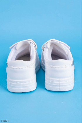 Кросівки білі для хлопчиків