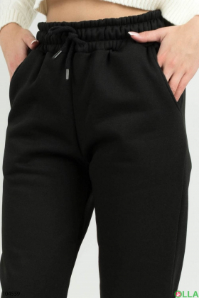 Жіночі чорні спортивні штани на флісі