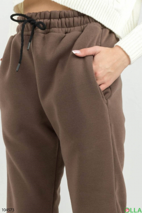 Жіночі спортивні коричневі брюки на флісі